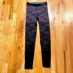 Nike pro, hyperwarm, rainbow striped leggings